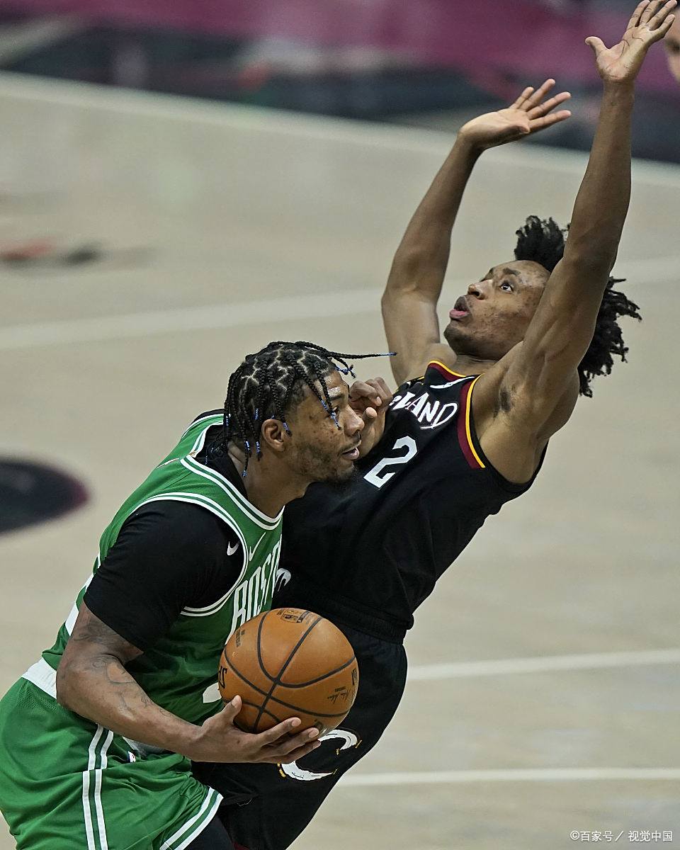 包含波士顿凯尔特人训练开放日,清晨外线爆发引欢呼,全明星赛在即,控场能力受关注的词条 包含波士顿凯尔特人训练开放日,清晨外线爆发引欢呼,全明星赛在即,控场能力受关注的词条