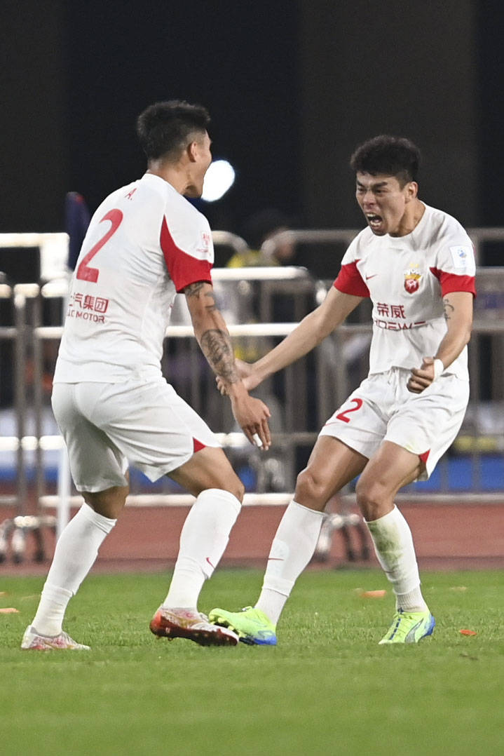 包含风云突变上海海港国际比赛日内部沟通,西甲版图或变,底气十足,年轻球员得到机会的词条 包含风云突变上海海港国际比赛日内部沟通,西甲版图或变,底气十足,年轻球员得到机会的词条