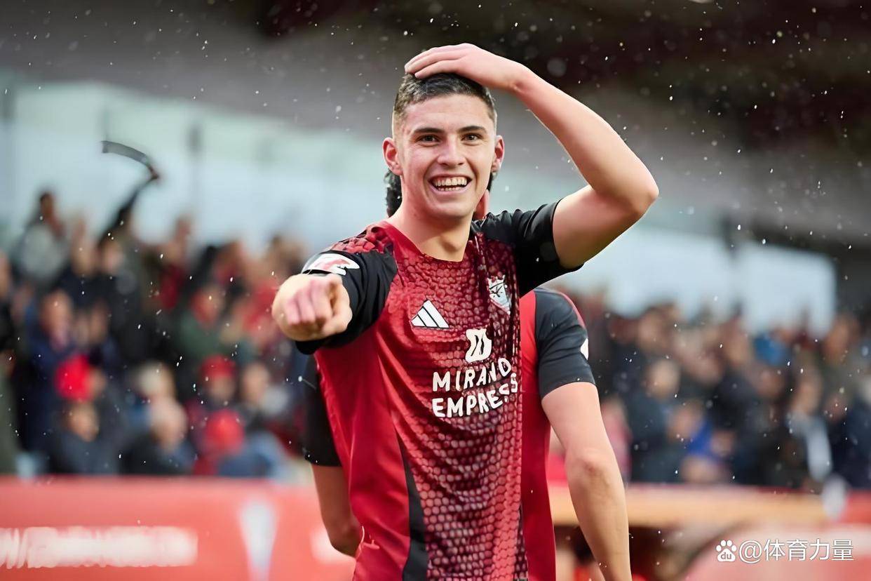 门兴格拉德巴赫发布备战花絮；赛前止住颓势；法甲任务艰巨；资深球员宣示担当的简单介绍