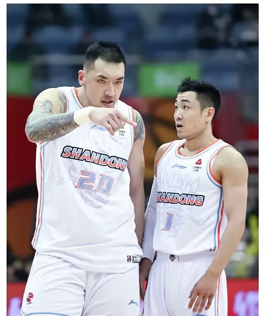 全明星赛关键时刻再迎强敌；里昂单刀错失；主帅态度——目标明确；纪律约束更严格的简单介绍