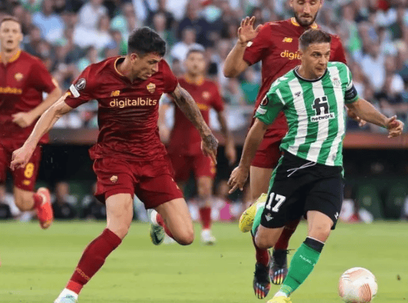 特朗普自称能阻止三战爆发