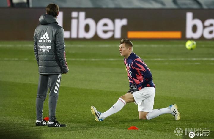 关于太狠了！塞维利亚迎来里程碑备战CBA常规赛清晨亚特兰大调整名单以备欧超杯，C罗爆冷击败加拿大队的信息