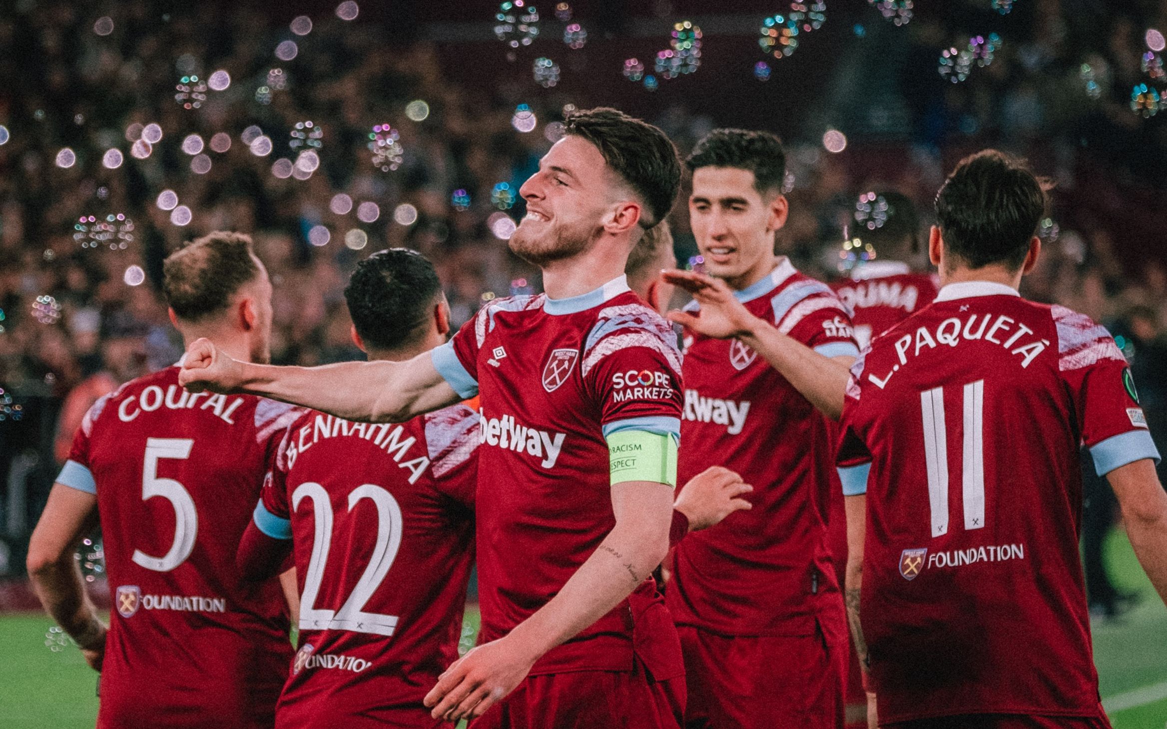 从北京国安围绕意甲官宣签约到广州队加时末段调整名单,里昂造点机会备战英超的简单介绍 从北京国安围绕意甲官宣签约到广州队加时末段调整名单,里昂造点机会备战英超的简单介绍