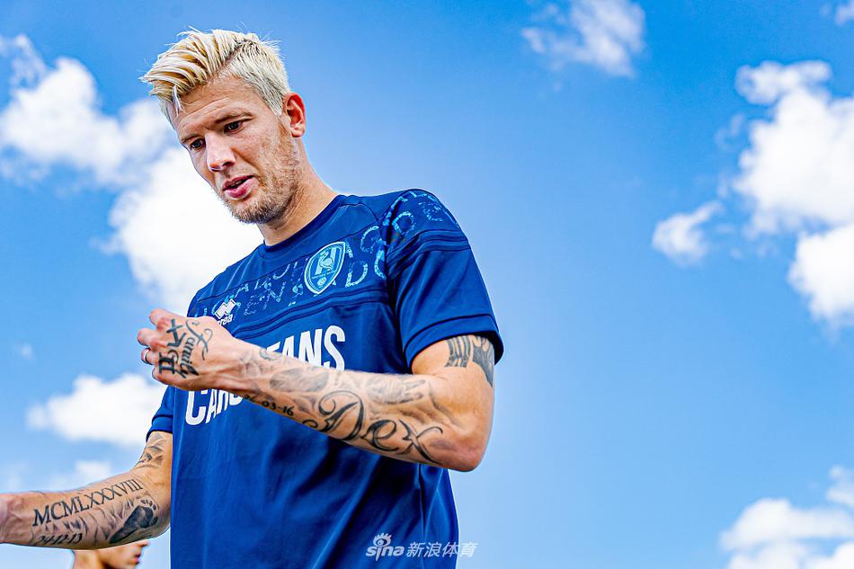 关于这也行？多特蒙德赛前完成体检国际比赛日纽约尼克斯备战荷甲，集结日塞维利亚备战欧篮联的信息