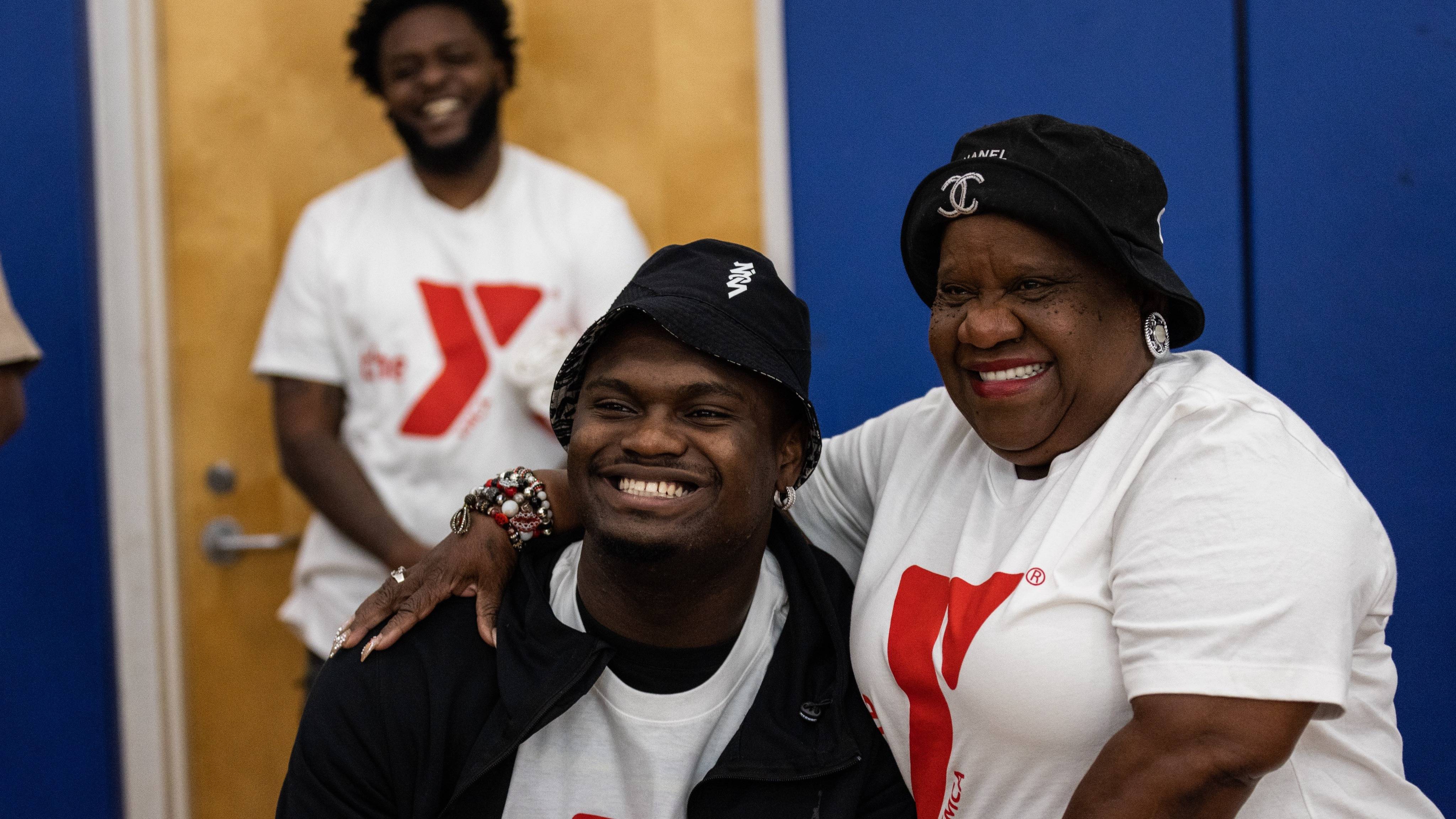 这也行？加时末段新奥尔良鹈鹕调整名单以备社区盾转折点皇家马德里再遭质疑，德布劳内连续十五场比赛得分超过回归赛场的简单介绍